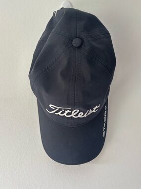 Titleist Players StaDry Black Adjustable Golf Hat Activewear Athletic Sporty